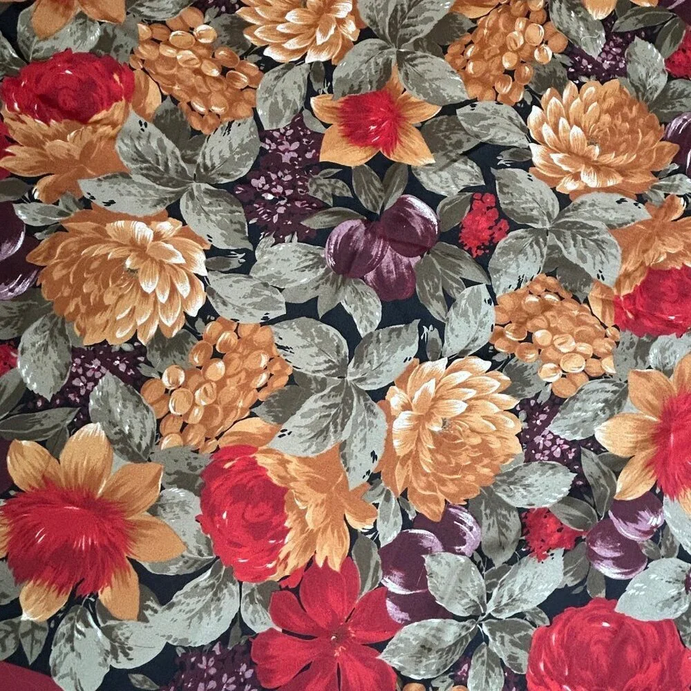 Vintage Red Cottage Floral Challis Large 45